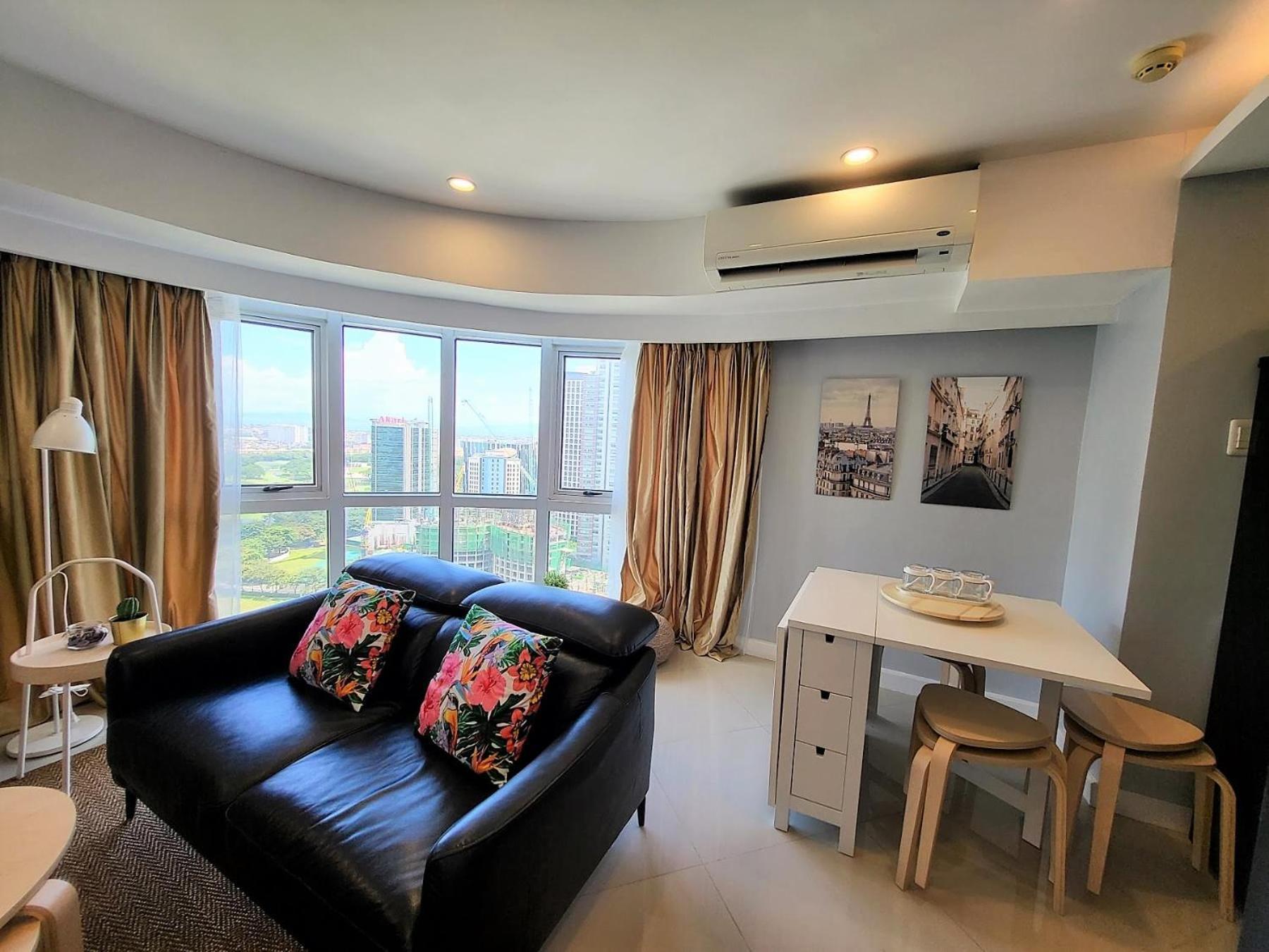 Muggle Stay Guest House - Bonifacio Global City Taguig Manila Esterno foto