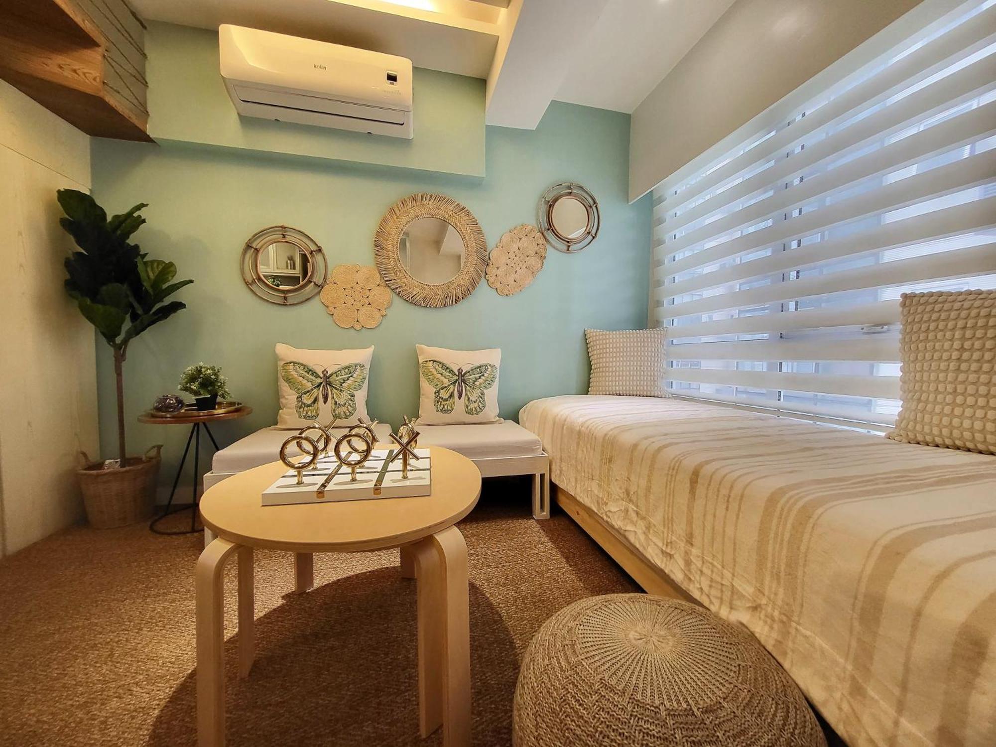 Muggle Stay Guest House - Bonifacio Global City Taguig Manila Esterno foto