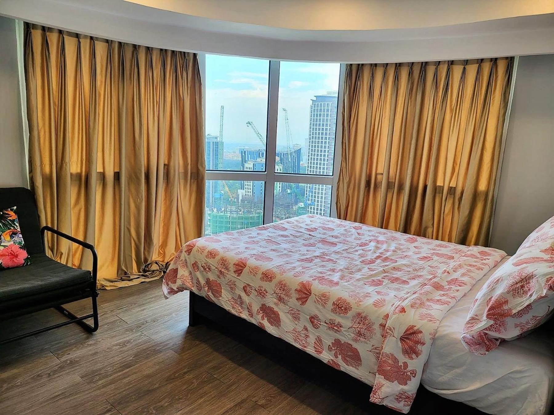 Muggle Stay Guest House - Bonifacio Global City Taguig Manila Esterno foto